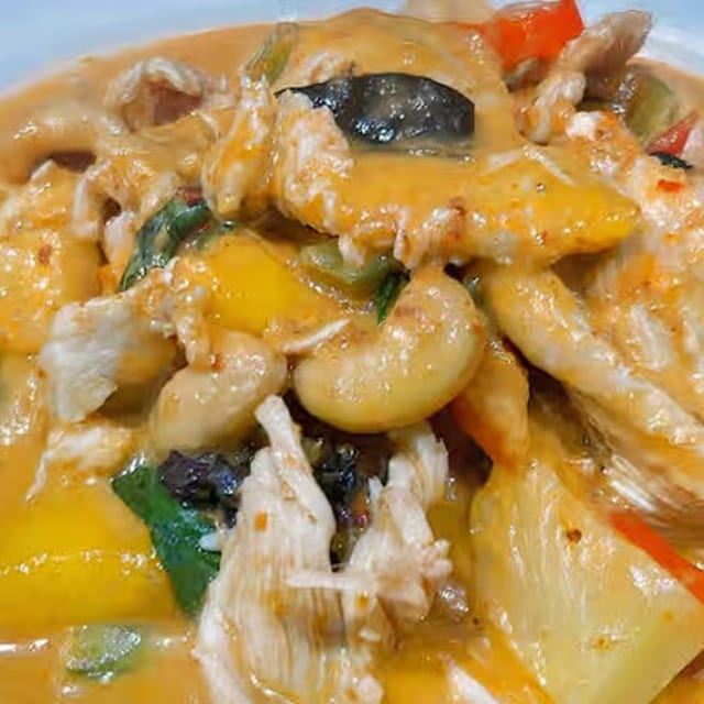 Mango Red Curry (Entree).