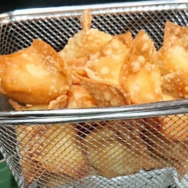 Cream Cheese Wonton.